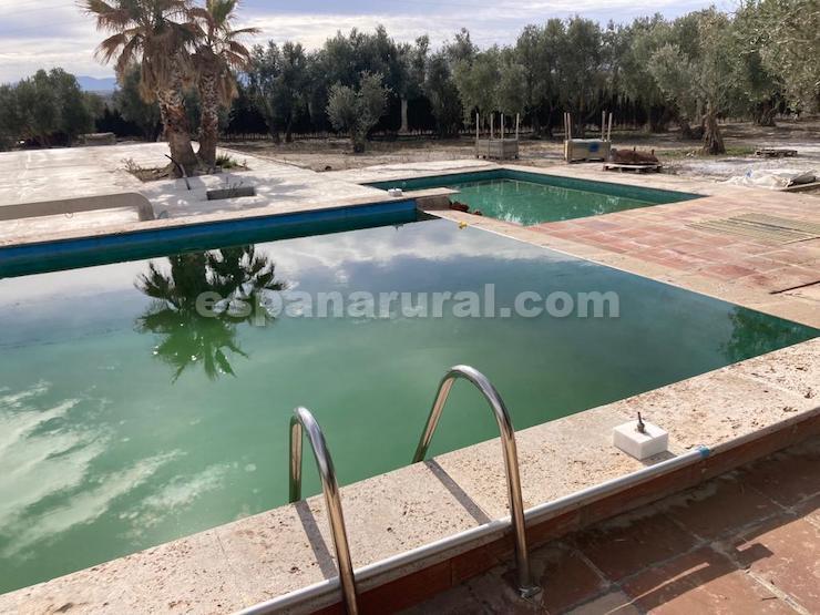 Casa a Baza, Granada, Spagna 4 camere da letto, 1098 mq. N° 86762