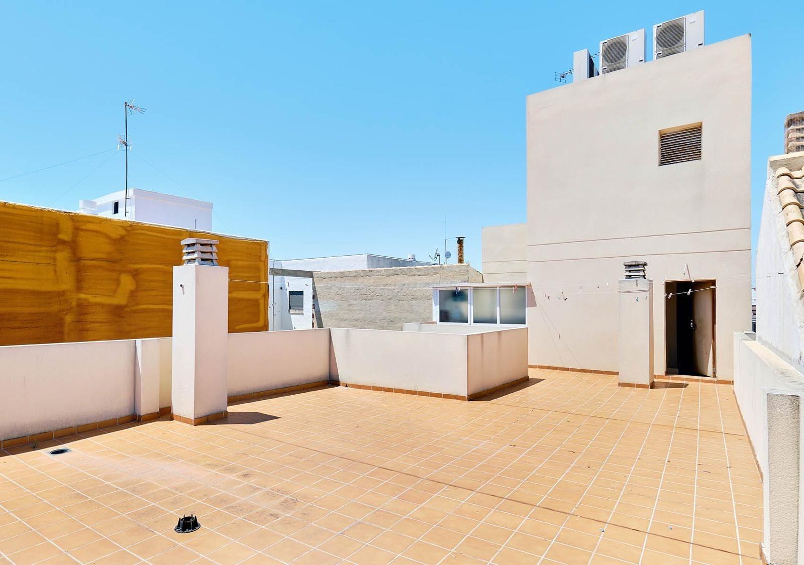 Huoneisto Torrevieja, Alicante, Espanja 3 makuuhuonetta, 228 m2 No. 115168