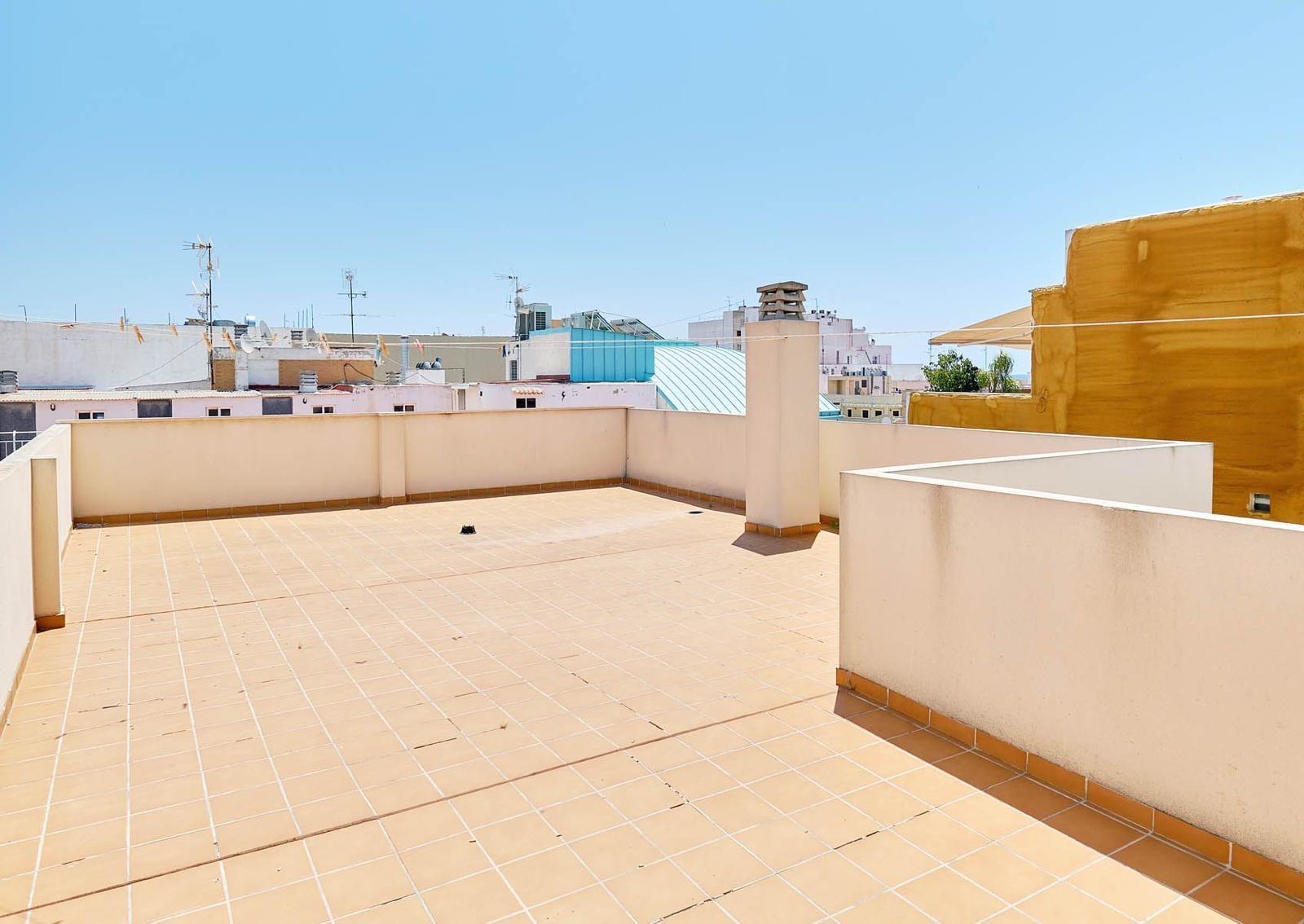 Huoneisto Torrevieja, Alicante, Espanja 3 makuuhuonetta, 228 m2 No. 115168