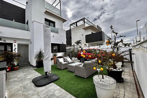Villa in Torre de la Horadada, Alicante, Spanien 3 Schlafzimmer, 108 m2 Nr. 117579