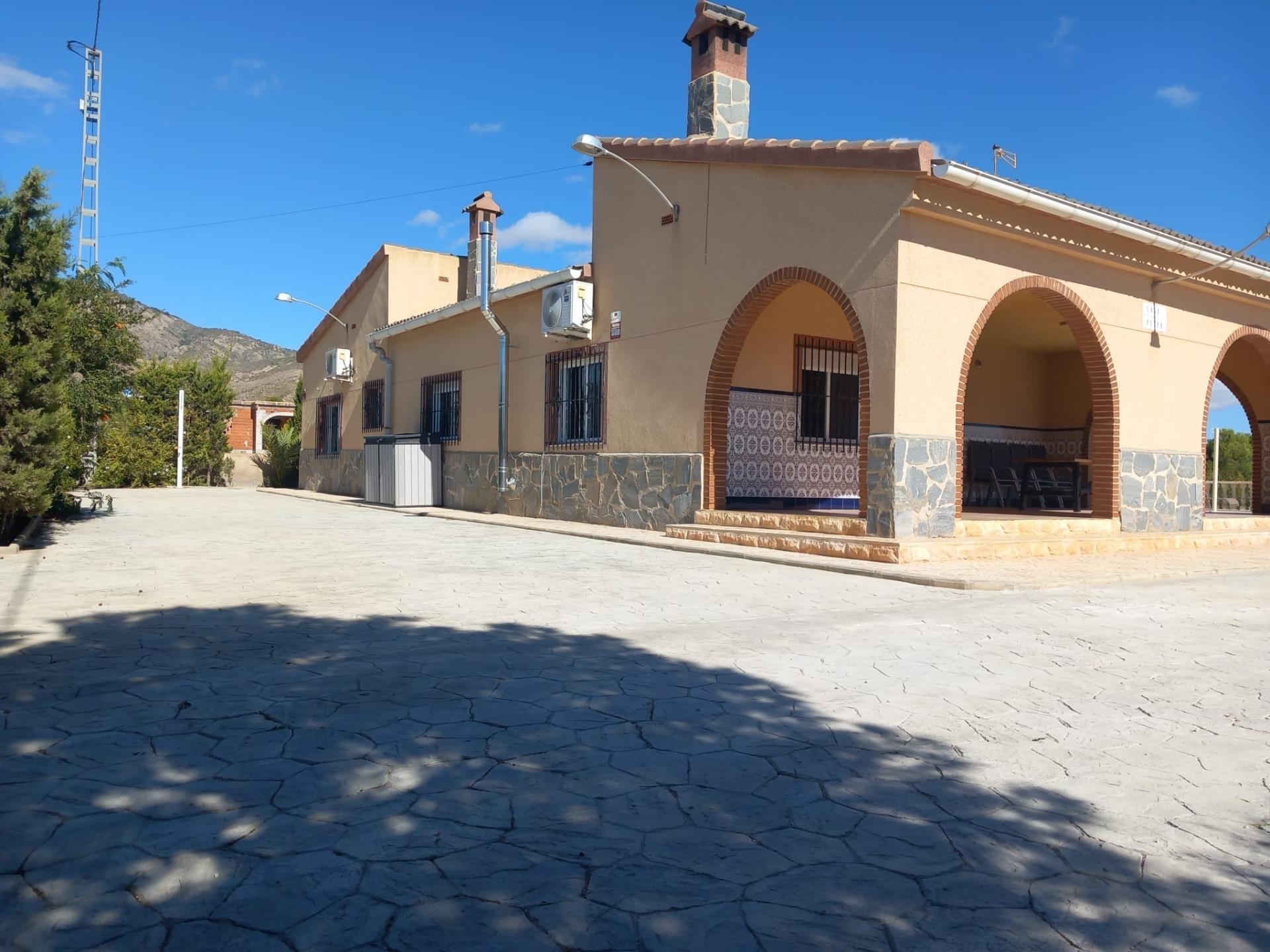 Вилла в Альбатера, Аликанте, Испания 4 спальни, 175м2 №84396