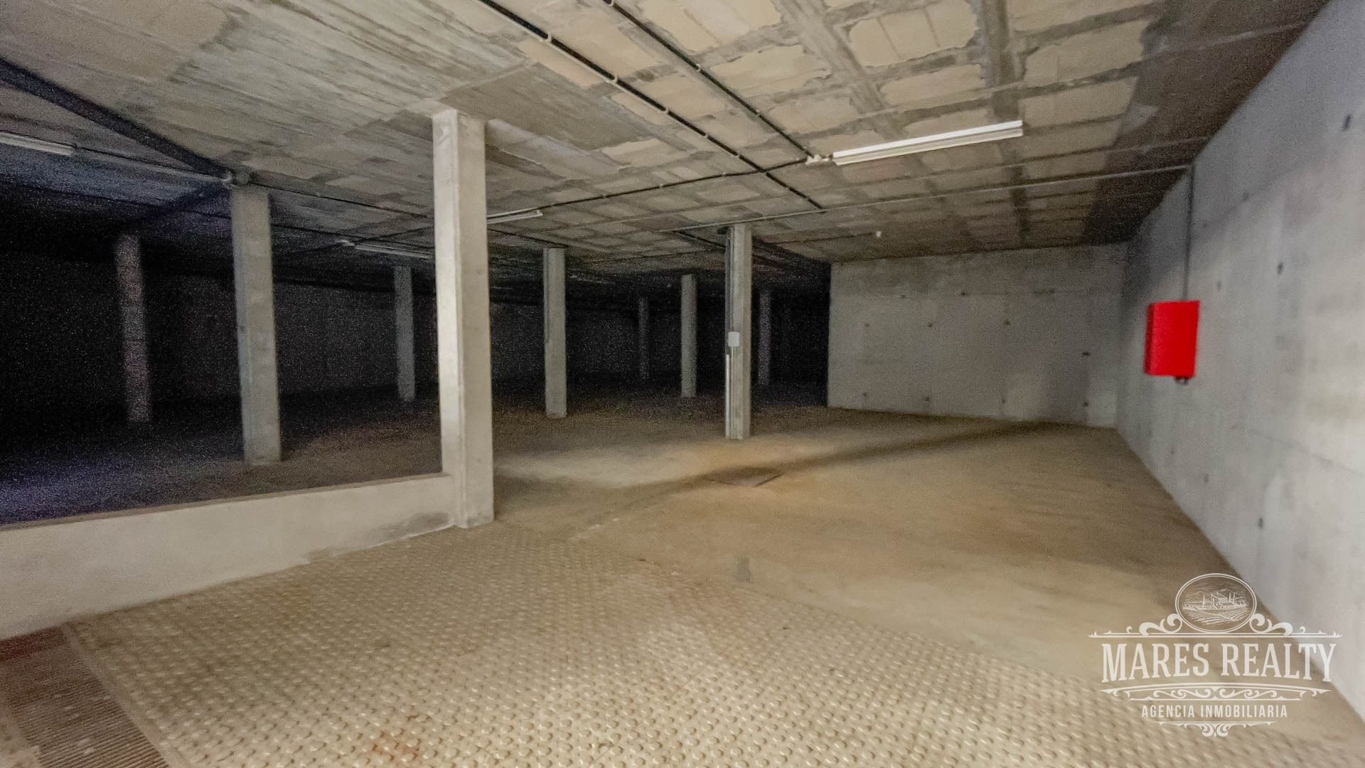 Commercial property à Lloret de Mar, Girona, Espagne 1174 m2 No. 94177