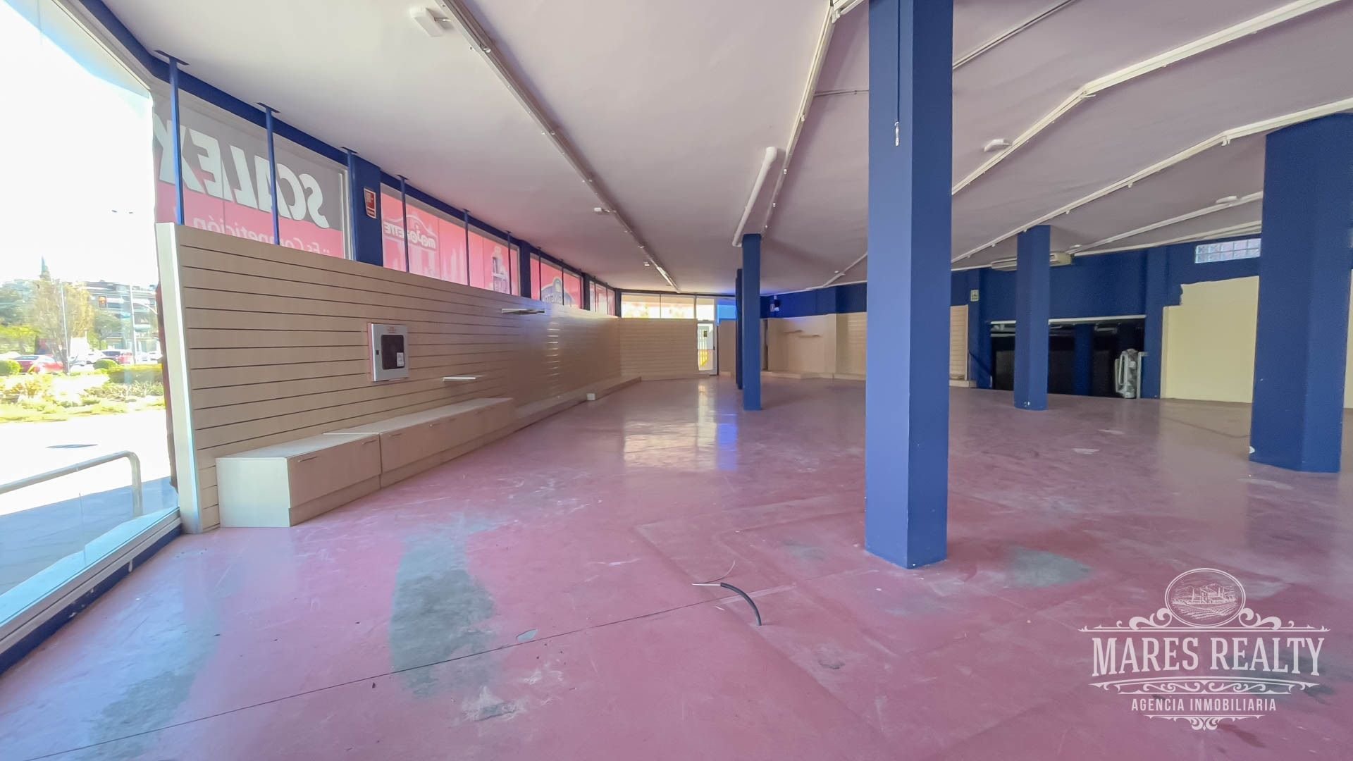 Commercial property à Lloret de Mar, Girona, Espagne 1174 m2 No. 94177