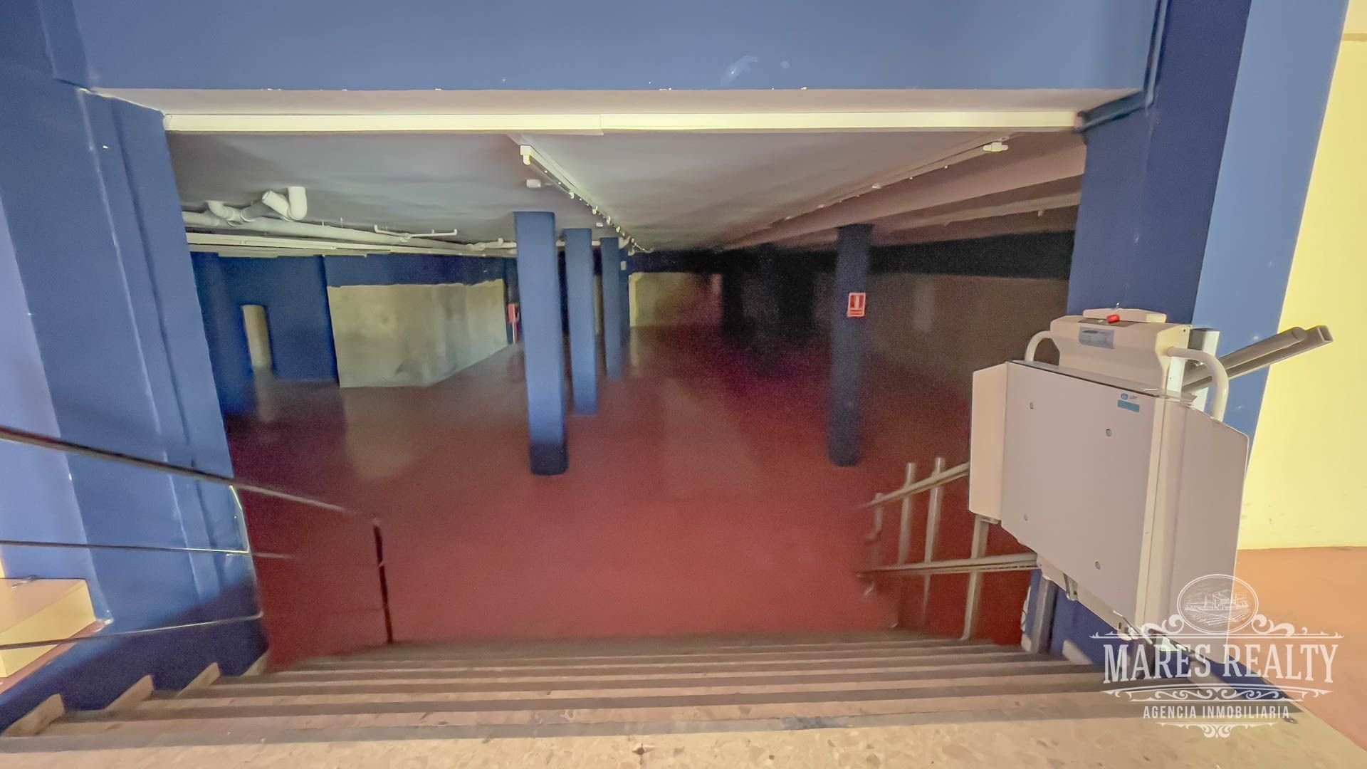 Commercial property à Lloret de Mar, Girona, Espagne 1174 m2 No. 94177