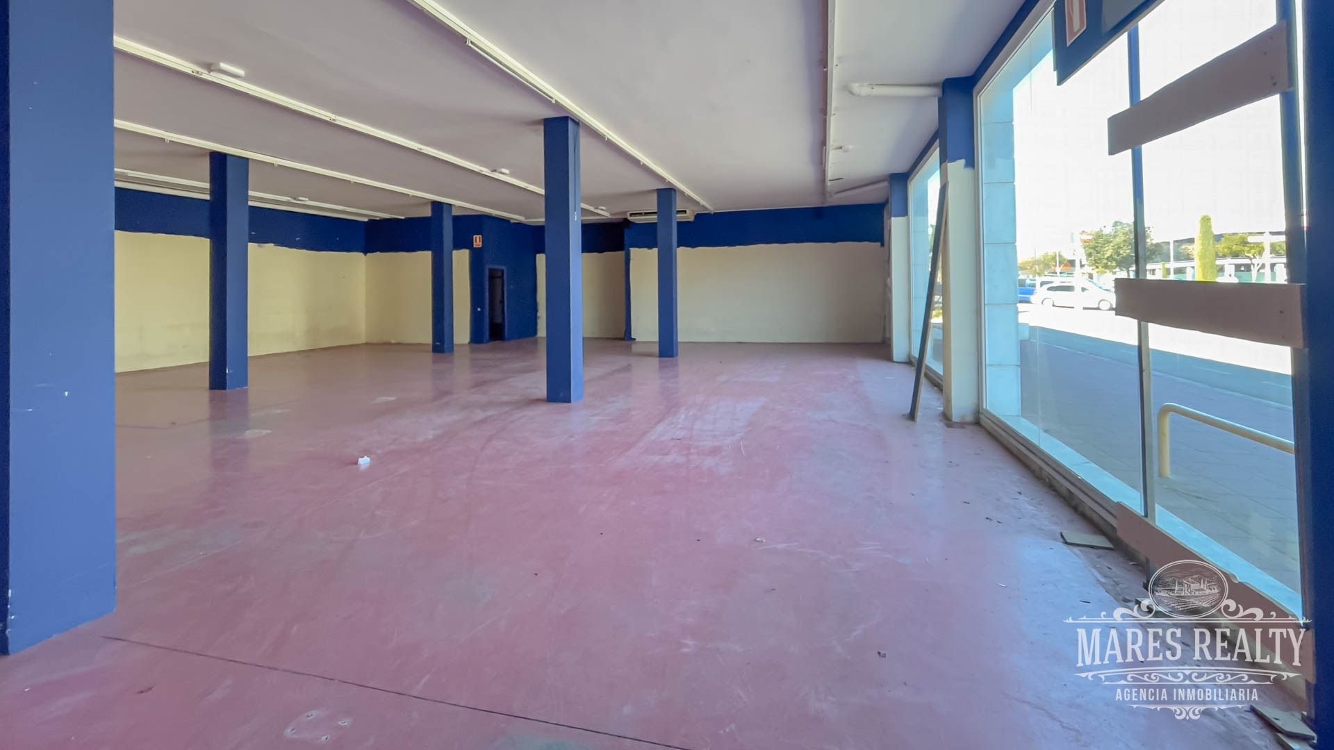 Commercial property à Lloret de Mar, Girona, Espagne 1174 m2 No. 94177