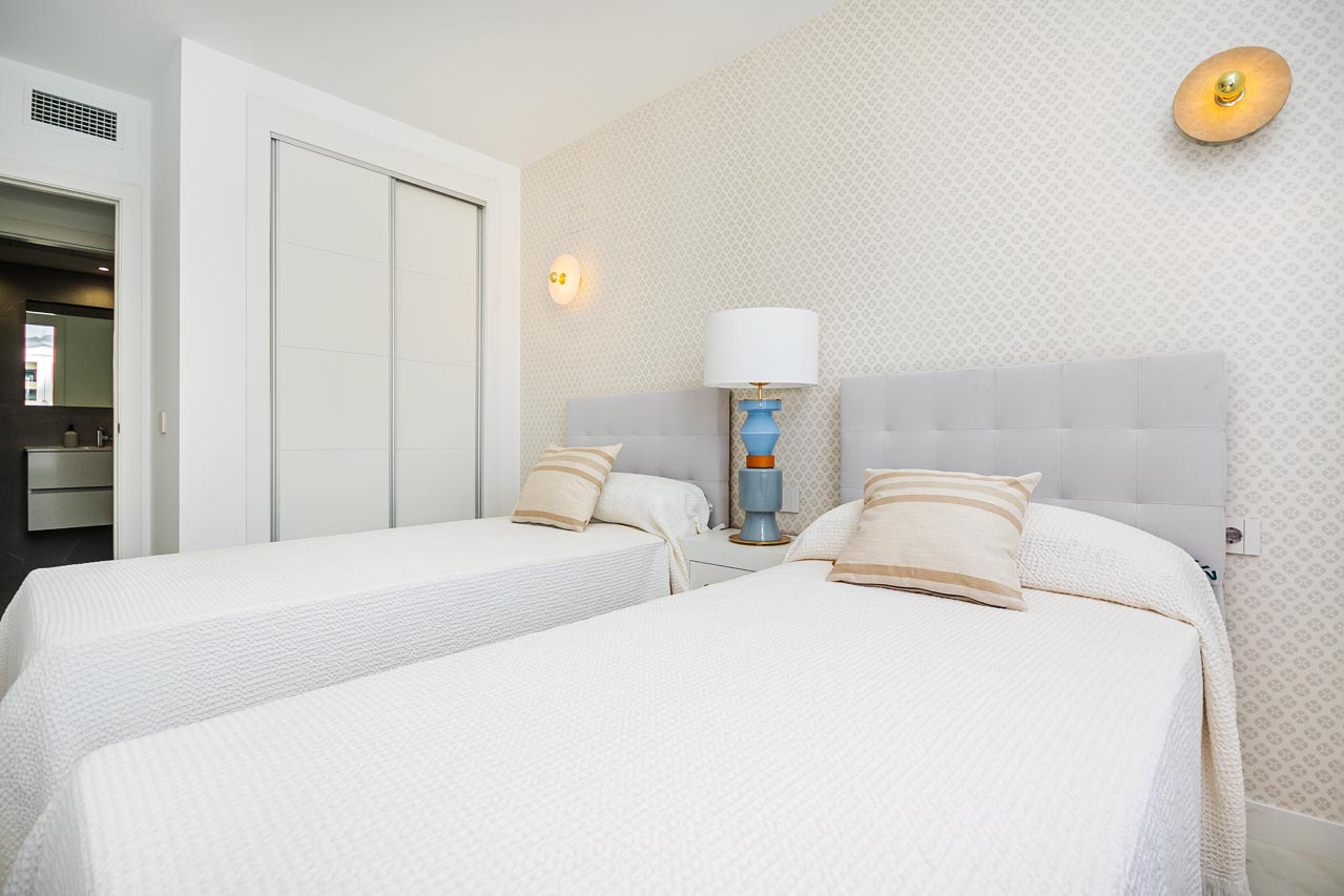 Huoneisto Punta Prima, Alicante, Espanja 2 makuuhuonetta, 75 m2 No. 113627