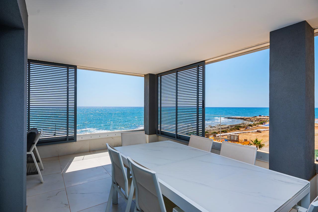 Huoneisto Punta Prima, Alicante, Espanja 2 makuuhuonetta, 75 m2 No. 113627