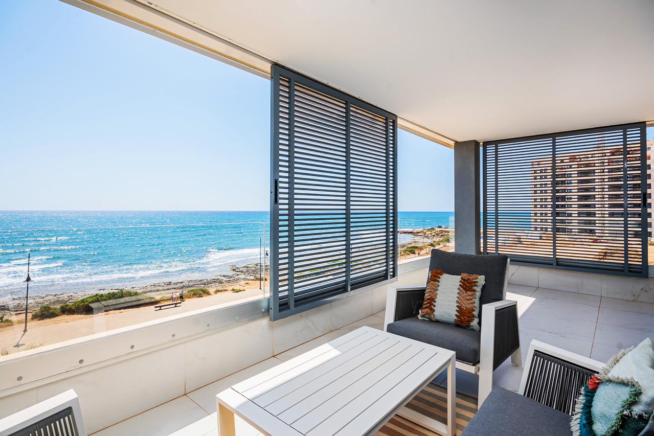 Huoneisto Punta Prima, Alicante, Espanja 2 makuuhuonetta, 75 m2 No. 113627