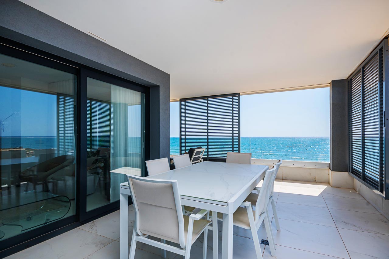 Huoneisto Punta Prima, Alicante, Espanja 2 makuuhuonetta, 75 m2 No. 113627