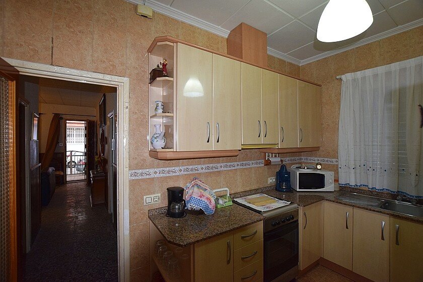 Villa à Torrevieja, Alicante, Espagne 4 chambres, 180 m2 No. 103604