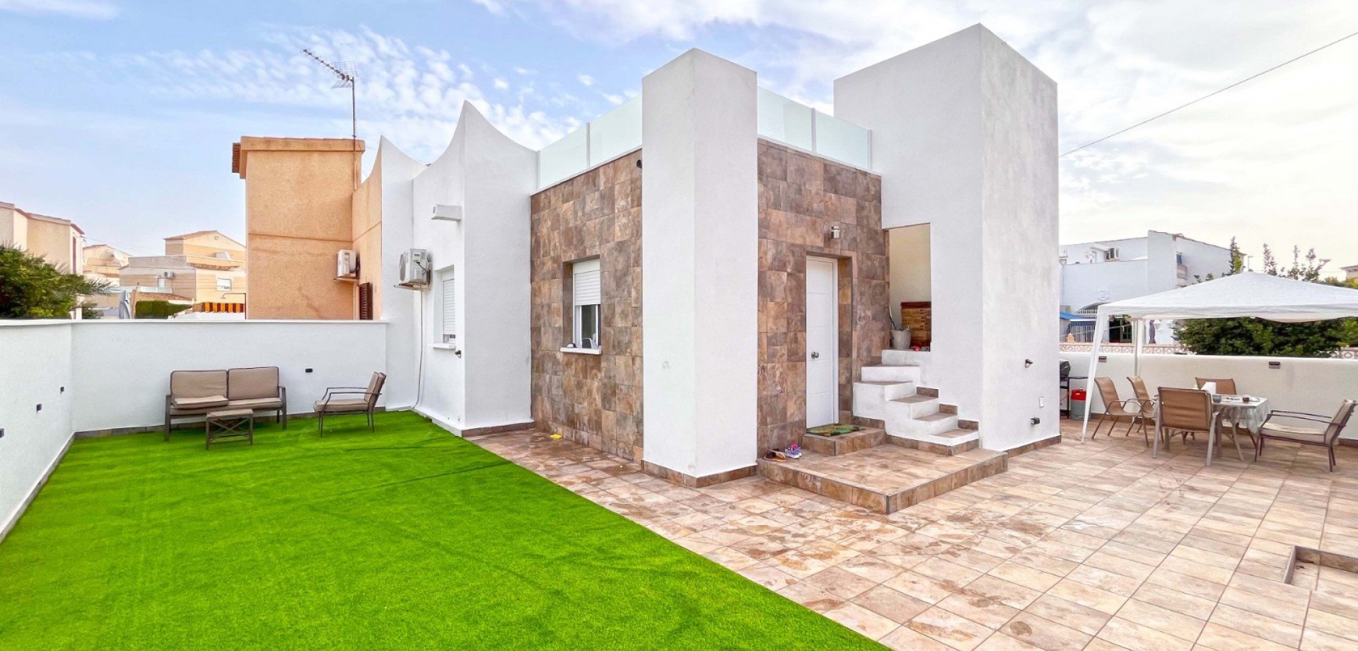 Bungalow w Alicante, Hiszpania 2 sypialnie, 83 mkw. nr 115143