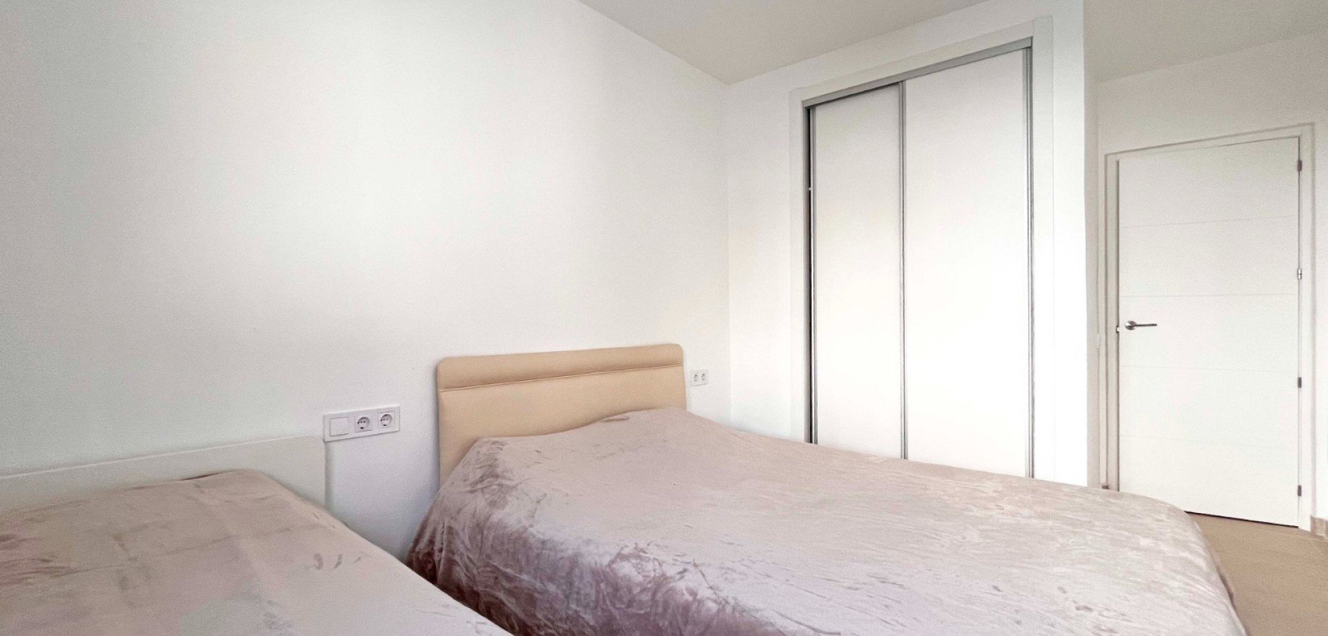 Bungalow w Alicante, Hiszpania 2 sypialnie, 83 mkw. nr 115143