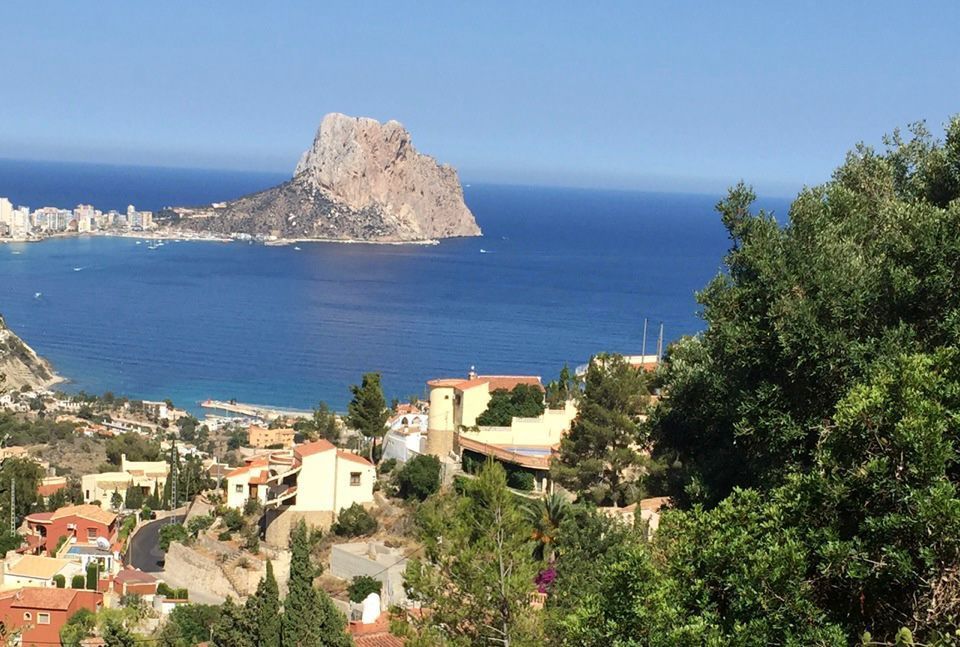 Villa a Calpe, Alicante, Spagna 4 camere da letto, 489 mq. N° 95789