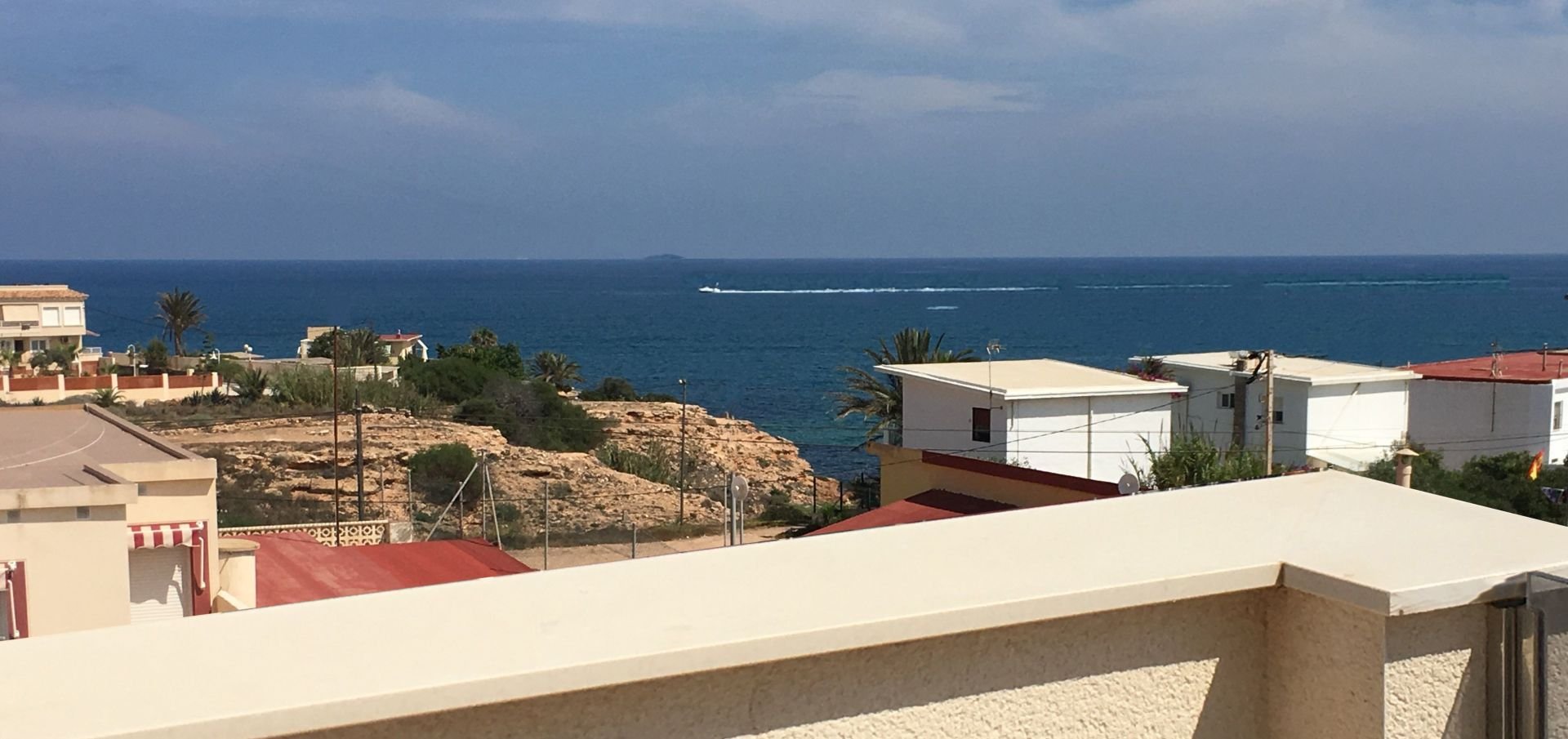 Hus i Torrevieja, Alicante, Spanien 3 sovrum, 238 kvm. Nr. 95740