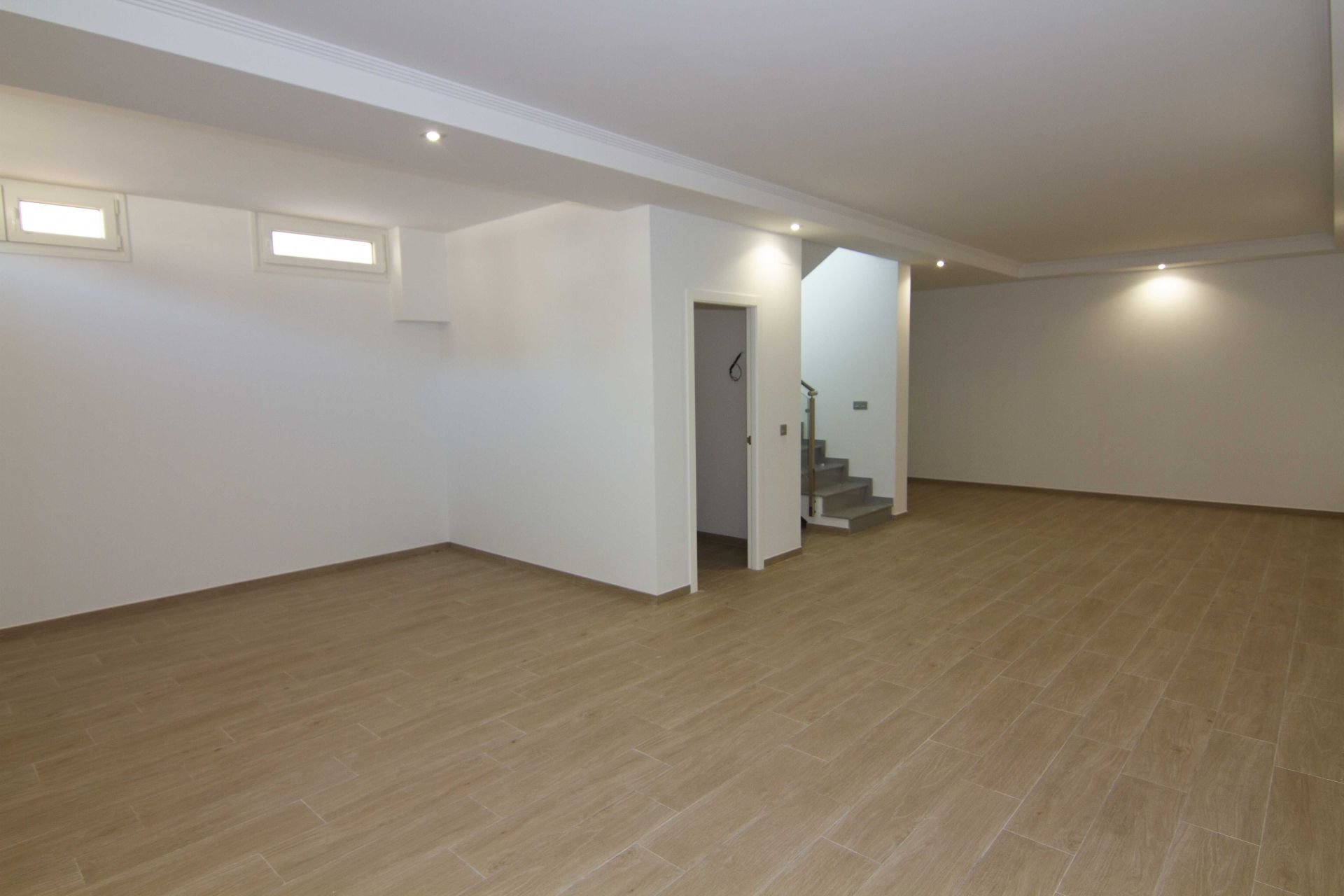 Hus i Torrevieja, Alicante, Spanien 3 sovrum, 238 kvm. Nr. 95740