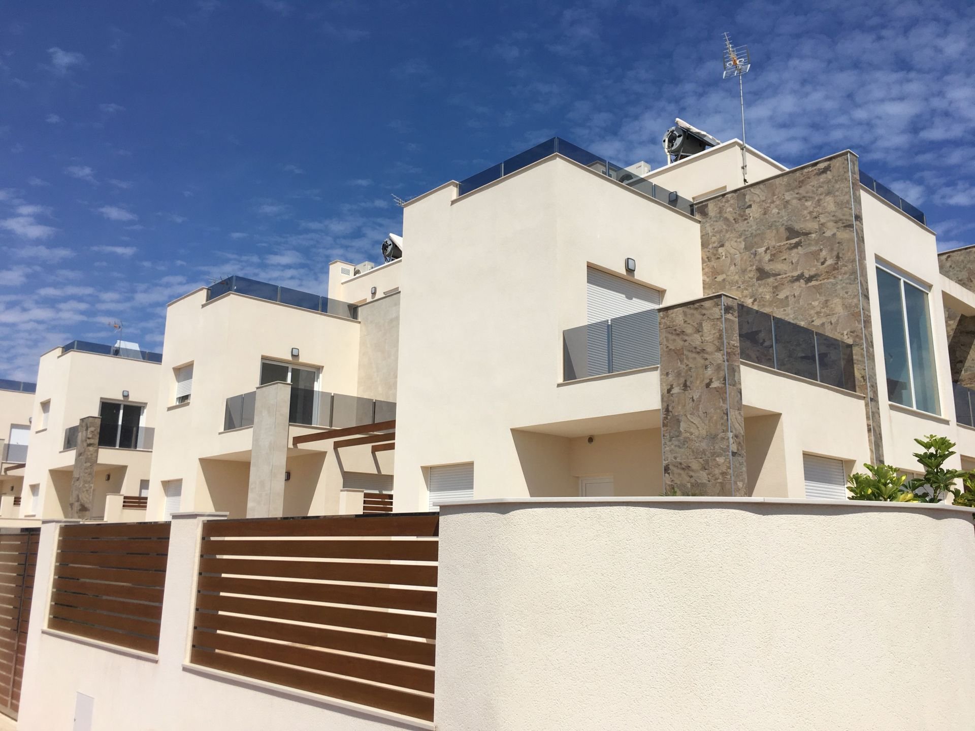 Hus i Torrevieja, Alicante, Spanien 3 sovrum, 238 kvm. Nr. 95740