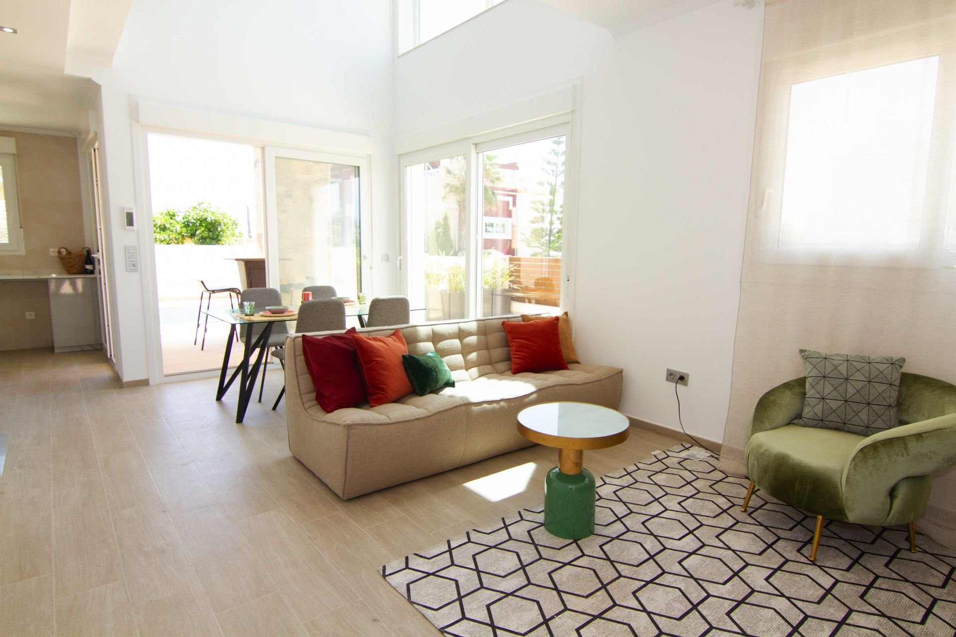 Hus i Torrevieja, Alicante, Spanien 3 sovrum, 238 kvm. Nr. 95740
