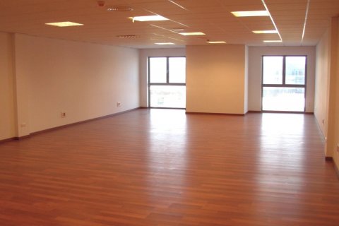 Propiedad comercial en Palma de Mallorca, Mallorca, España 110 m2 No. 104015