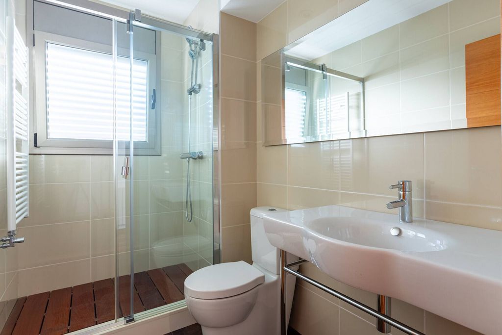 Сasa en Vilassar de Dalt, Barcelona, España 6 dormitorios, 386 m2 No. 35899