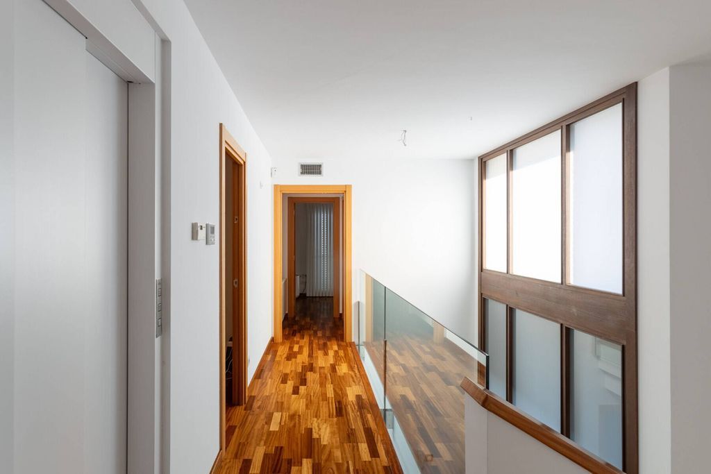 Сasa en Vilassar de Dalt, Barcelona, España 6 dormitorios, 386 m2 No. 35899