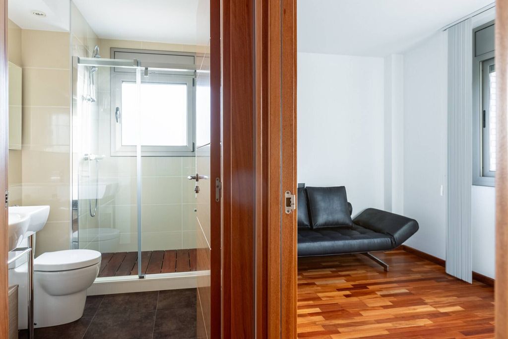 Сasa en Vilassar de Dalt, Barcelona, España 6 dormitorios, 386 m2 No. 35899