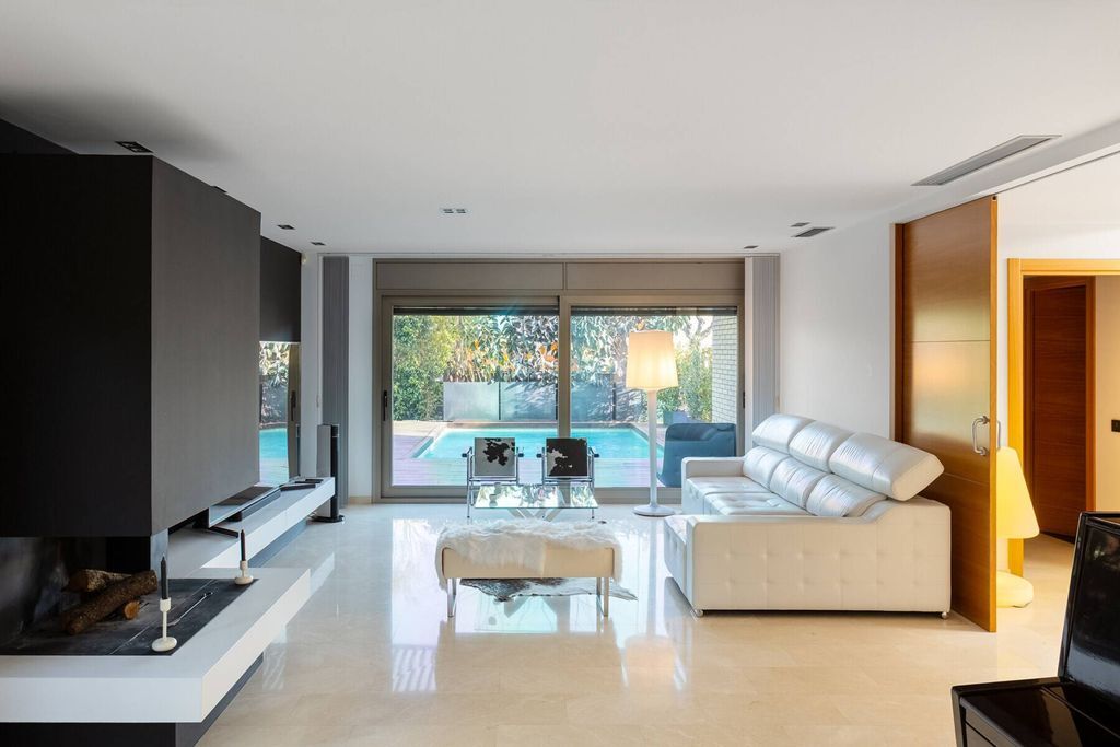 Сasa en Vilassar de Dalt, Barcelona, España 6 dormitorios, 386 m2 No. 35899