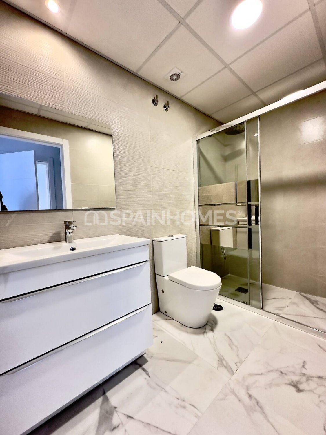 Villa a Rojales, Alicante, Spagna 3 camere da letto, 302 mq. N° 55734