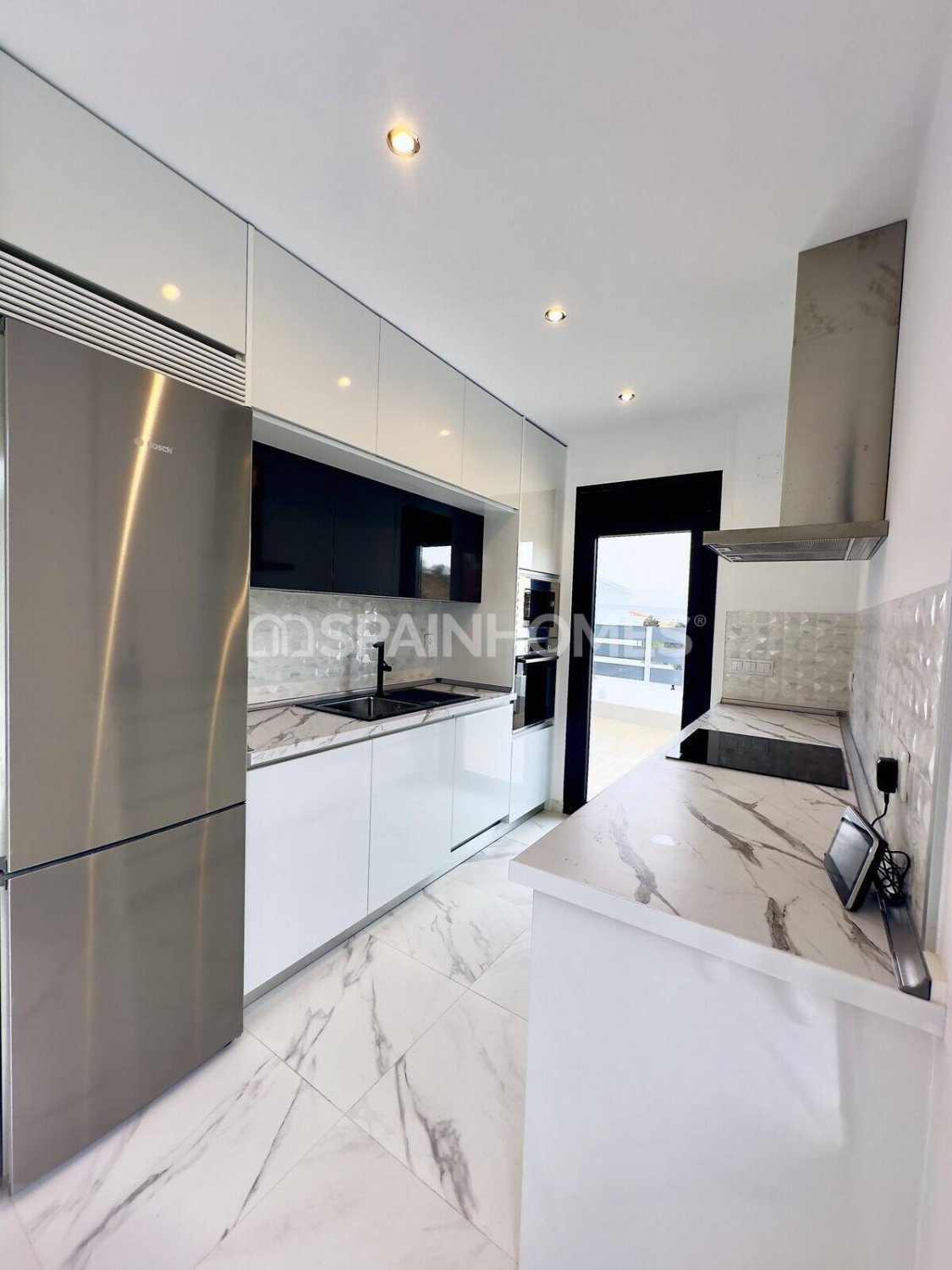 Villa a Rojales, Alicante, Spagna 3 camere da letto, 302 mq. N° 55734