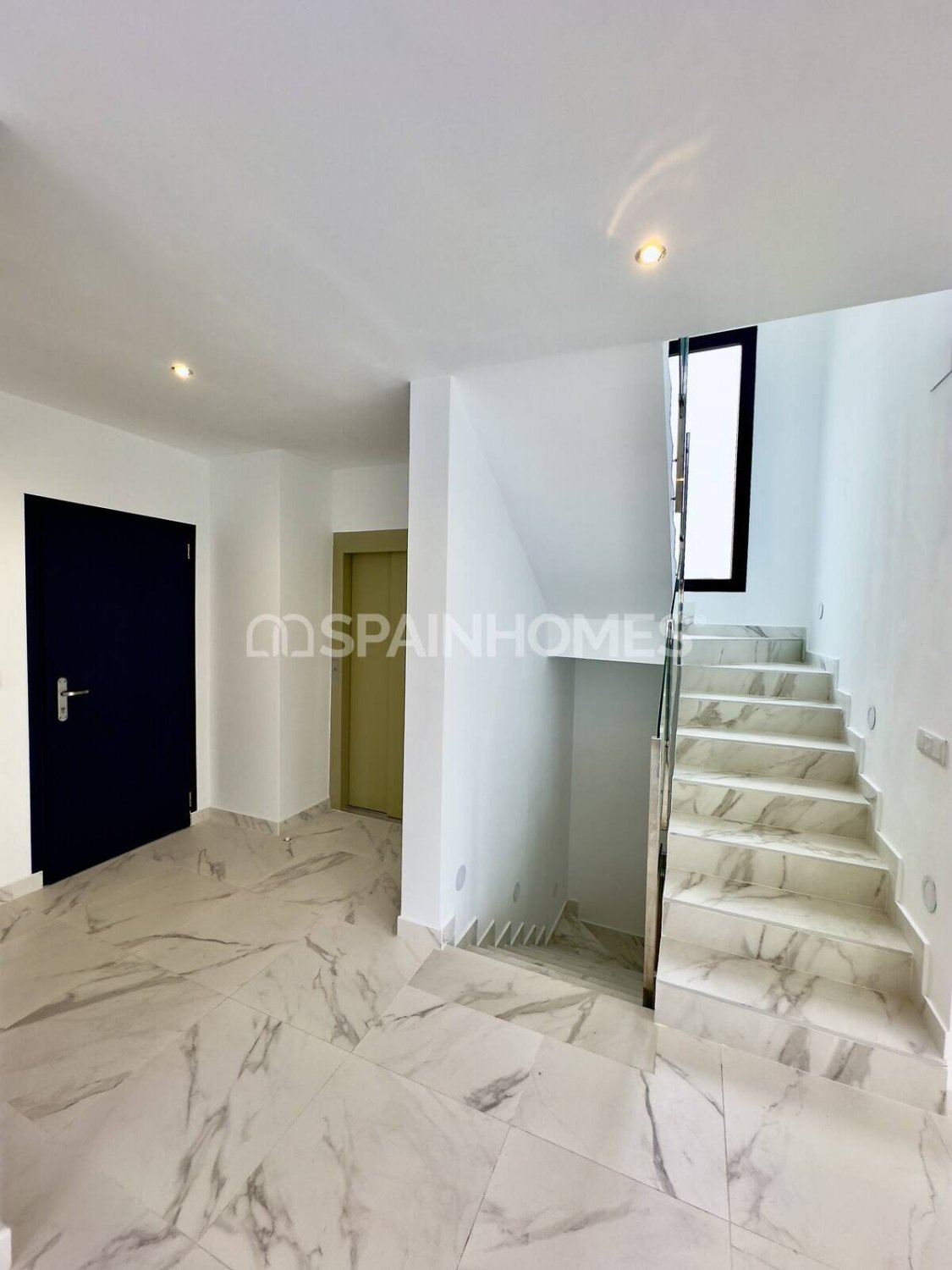 Villa a Rojales, Alicante, Spagna 3 camere da letto, 302 mq. N° 55734