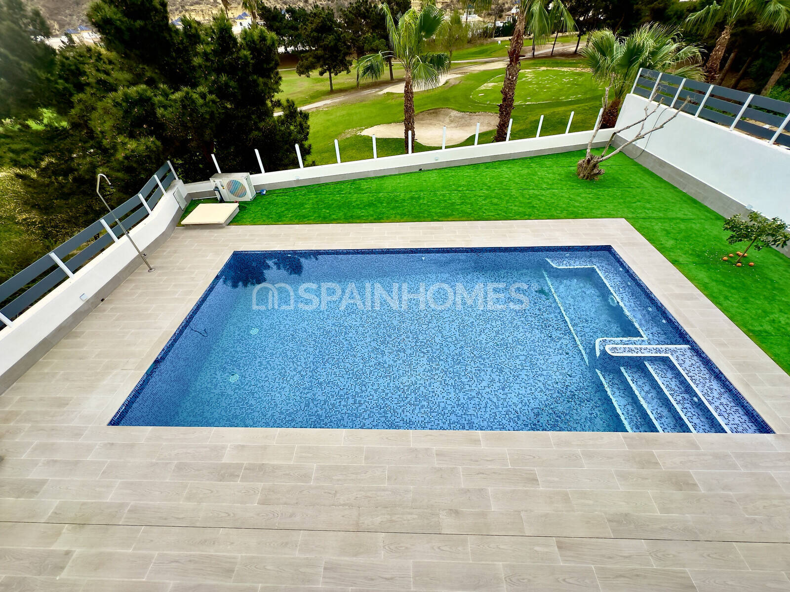Villa a Rojales, Alicante, Spagna 3 camere da letto, 302 mq. N° 55734