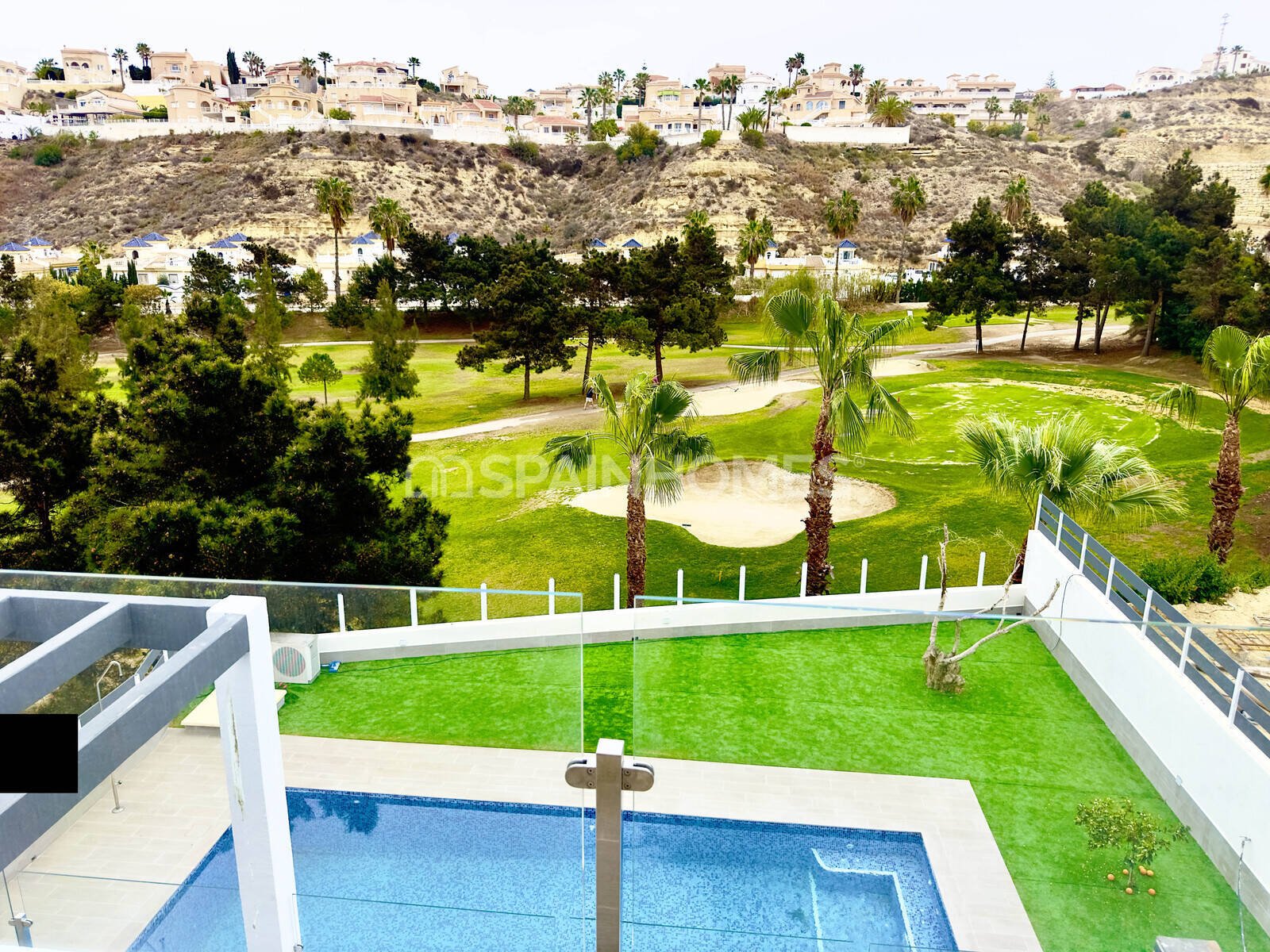 Villa a Rojales, Alicante, Spagna 3 camere da letto, 302 mq. N° 55734