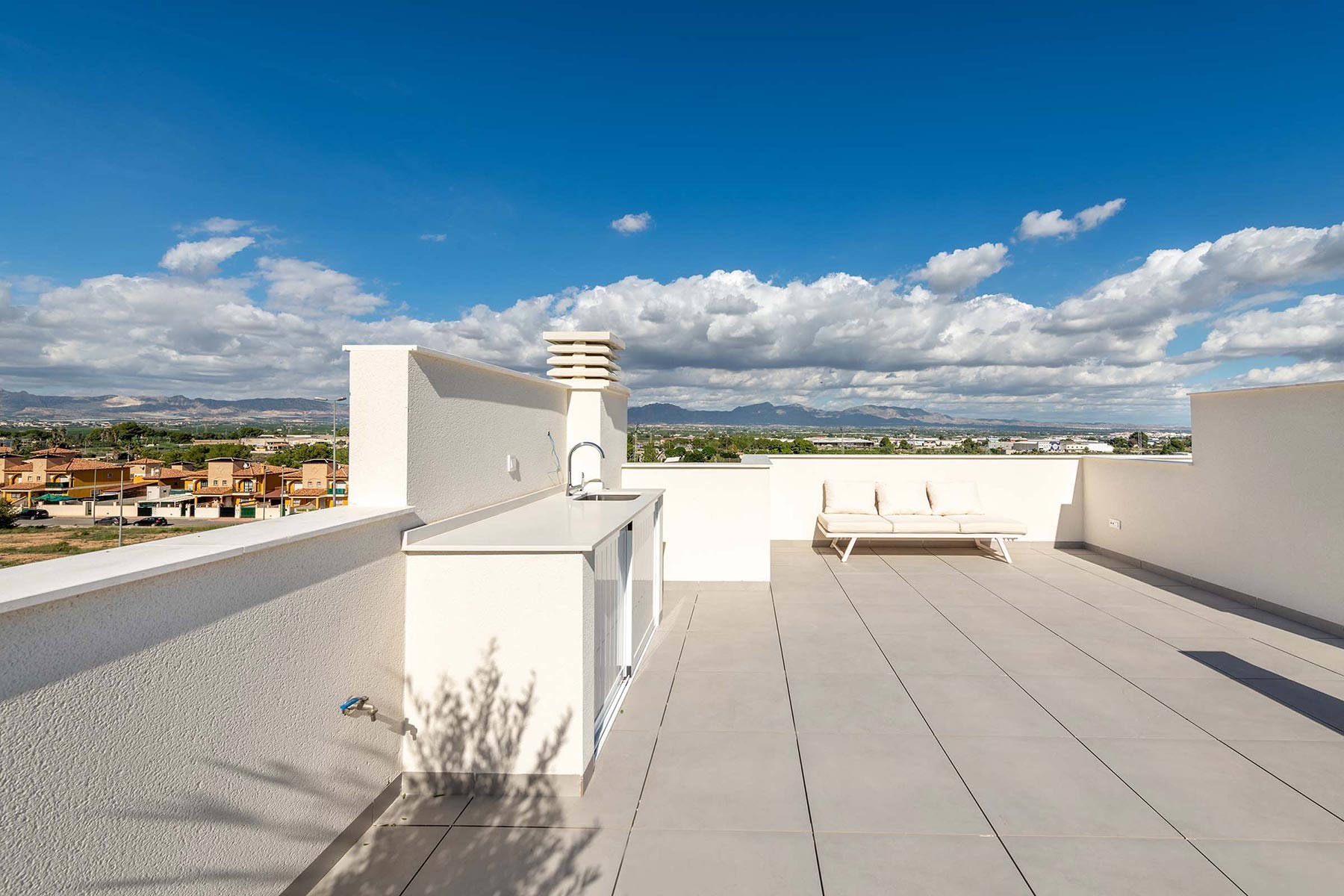 Villa en Alicante, España 3 dormitorios, 82 m2 No. 112232