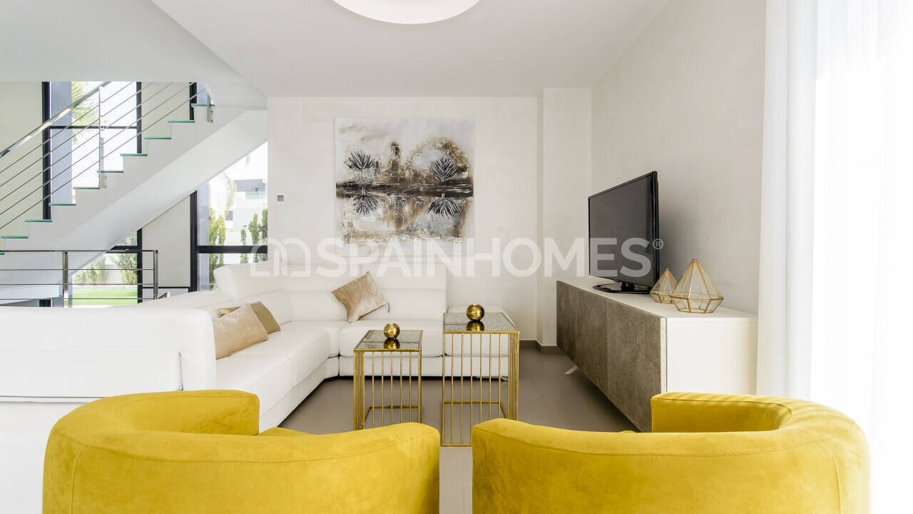 Villa in Orihuela, Alicante, Spain 4 bedrooms, 197 sq.m. No. 48773