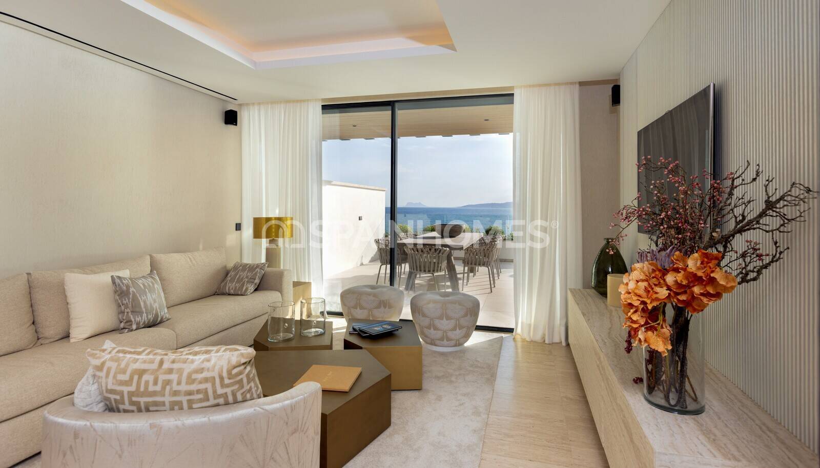 Apartment à Estepona, Malaga, Espagne 2 chambres, 199 m2 No. 95300