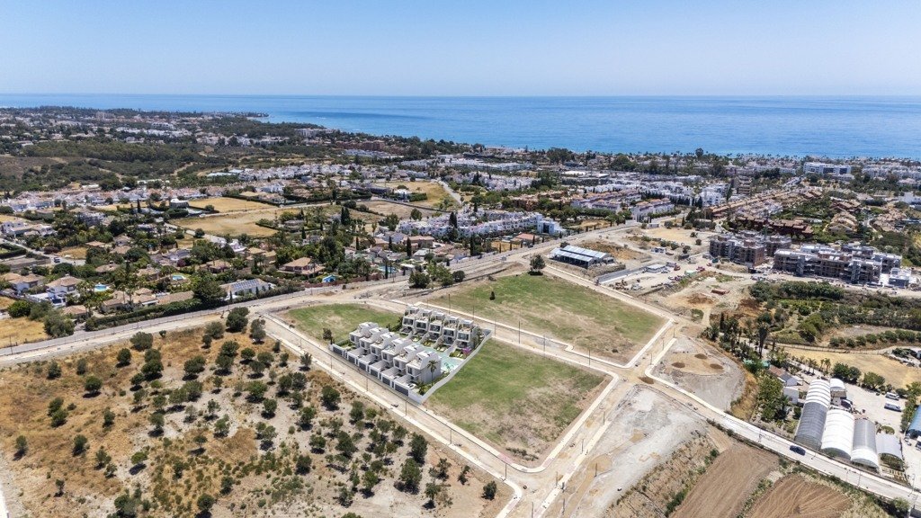 Radhus i Malaga, Spanien 3 sovrum, 214.6 kvm. Nr. 106391