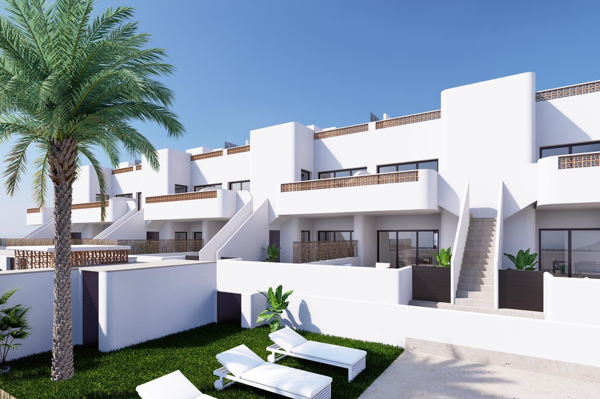 Bungalow in Dolores, Alicante, Spain 3 bedrooms, 90 sq.m. No. 111229