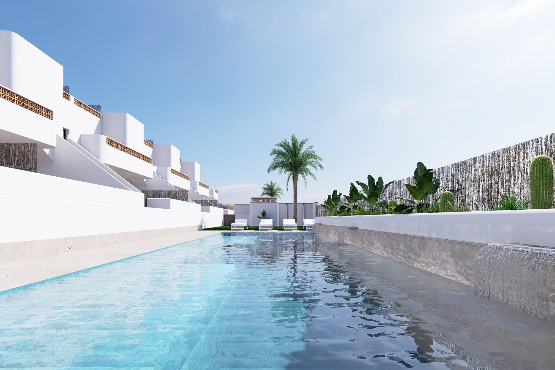 Bungalow in Dolores, Alicante, Spain 3 bedrooms, 90 sq.m. No. 111229