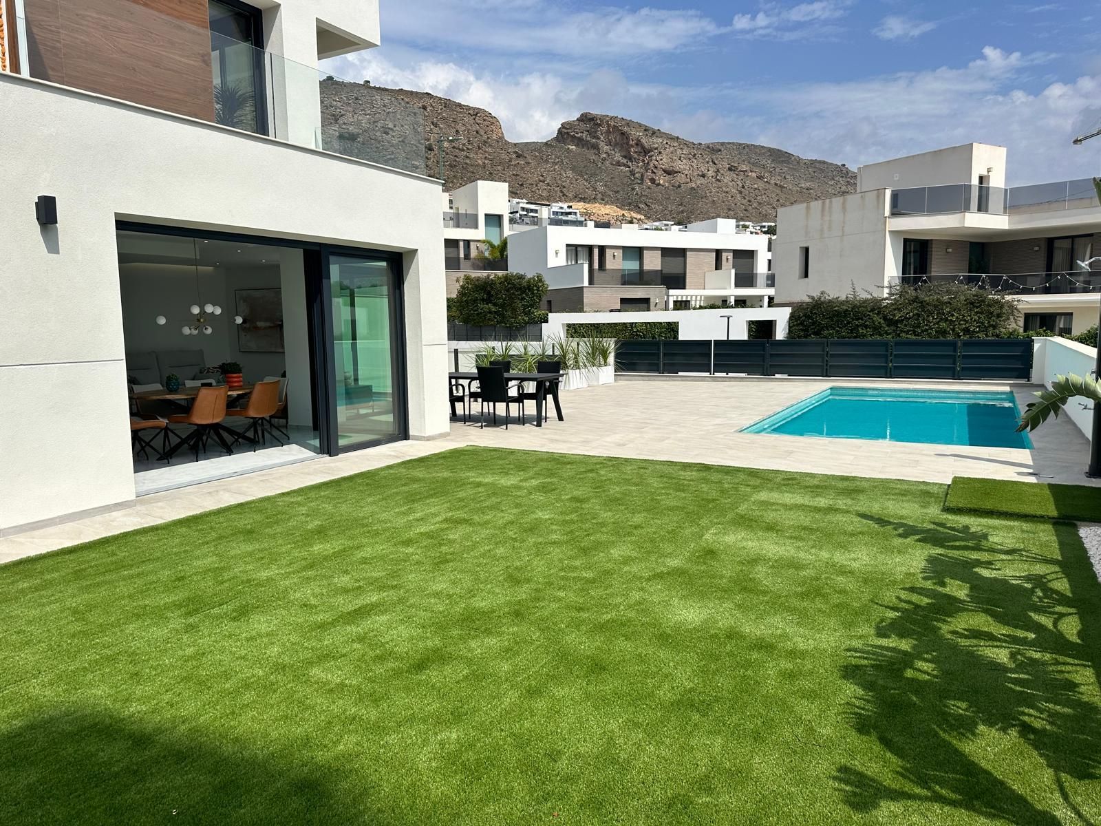 House in Finestrat, Alicante, Spanien 4 Schlafzimmer, 244 m2 Nr. 95497