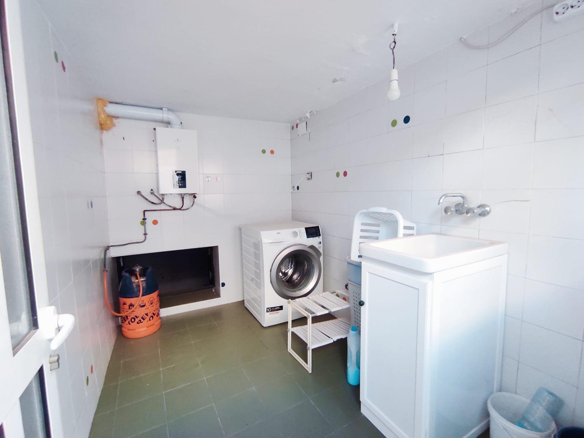 Villa in Torrevieja, Alicante, Spain 3 bedrooms, 132 sq.m. No. 90324