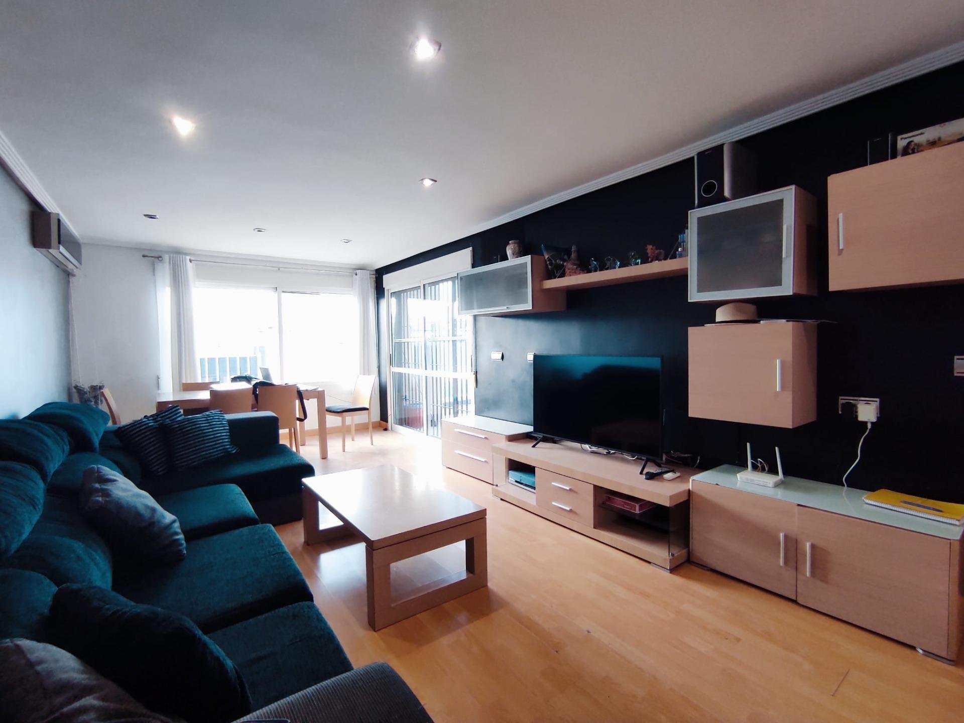 Villa in Torrevieja, Alicante, Spain 3 bedrooms, 132 sq.m. No. 90324