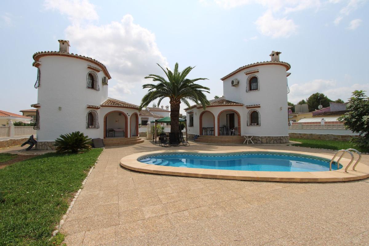 Villa i Denia, Alicante, Spanien 6 sovrum,  Nr. 113040