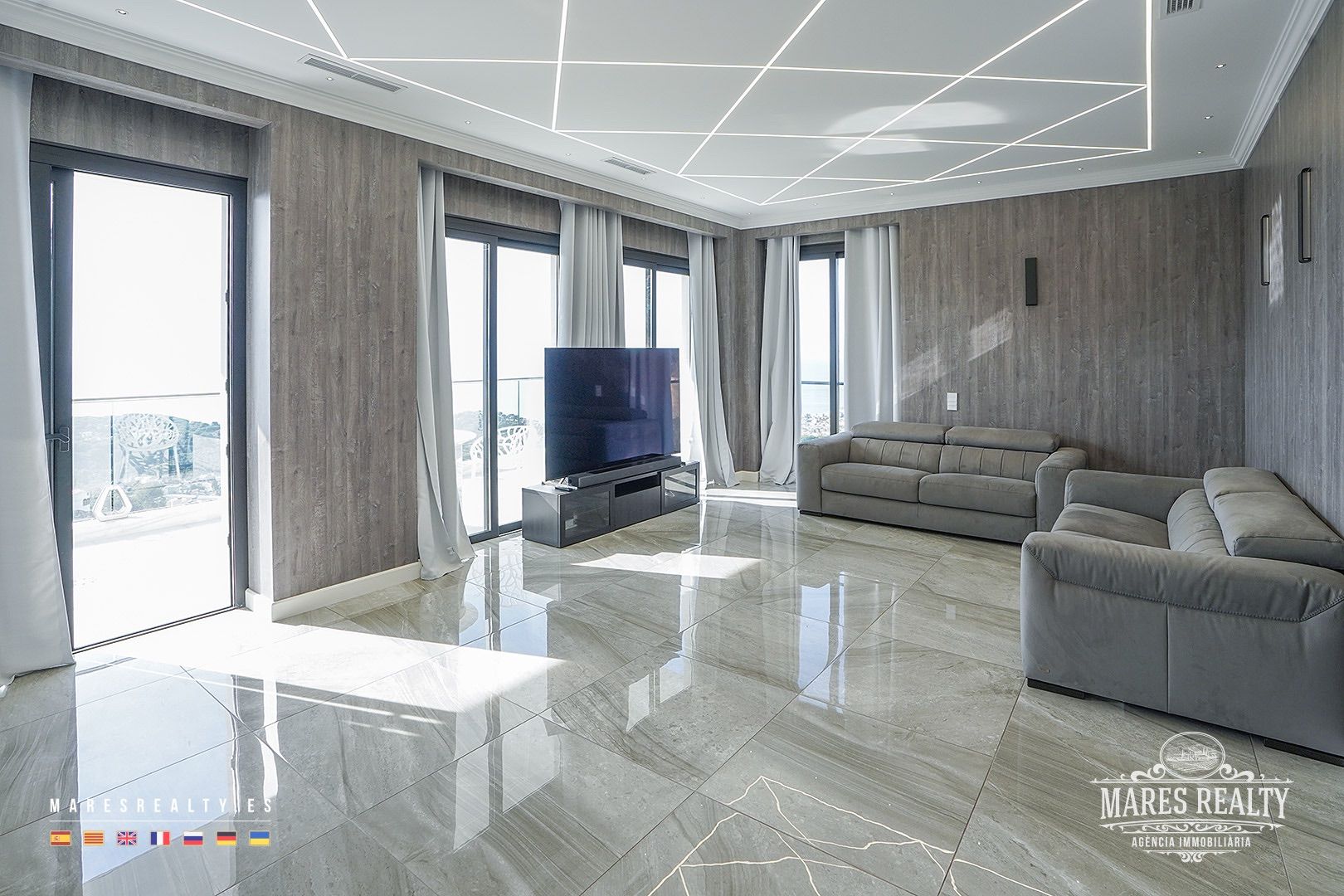 Villa in Lloret de Mar, Girona, Spanien 3 Schlafzimmer, 273 m2 Nr. 91128