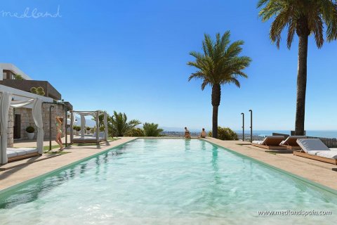 Huoneisto Estepona, Malaga, Espanja 5 makuuhuonetta, 256 m2 No. 108681