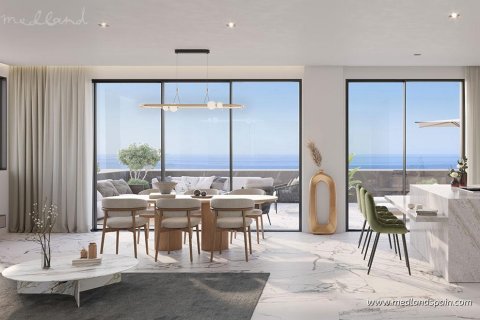 Apartment à Estepona, Malaga, Espagne 4 chambres, 281 m2 No. 108680