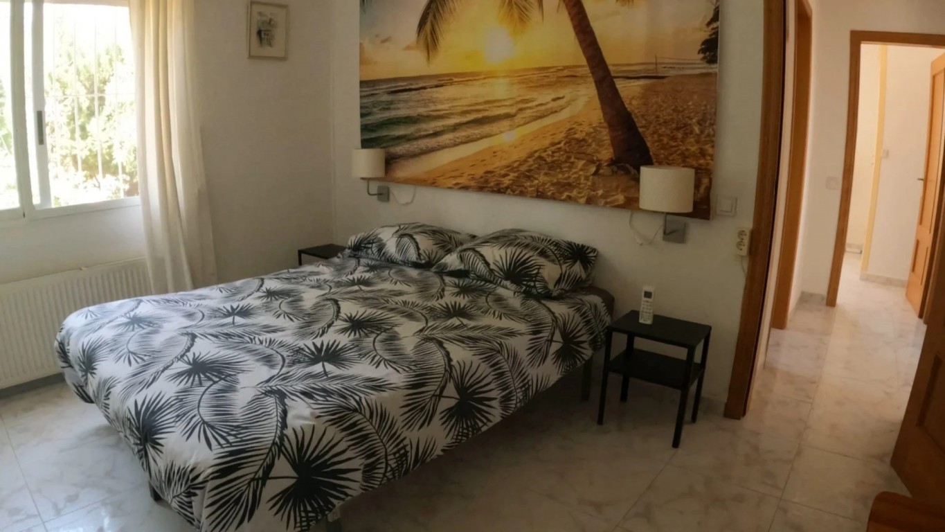 Huvila L'Alfàs del Pi, Alicante, Espanja 8 makuuhuonetta, 540 m2 No. 115477
