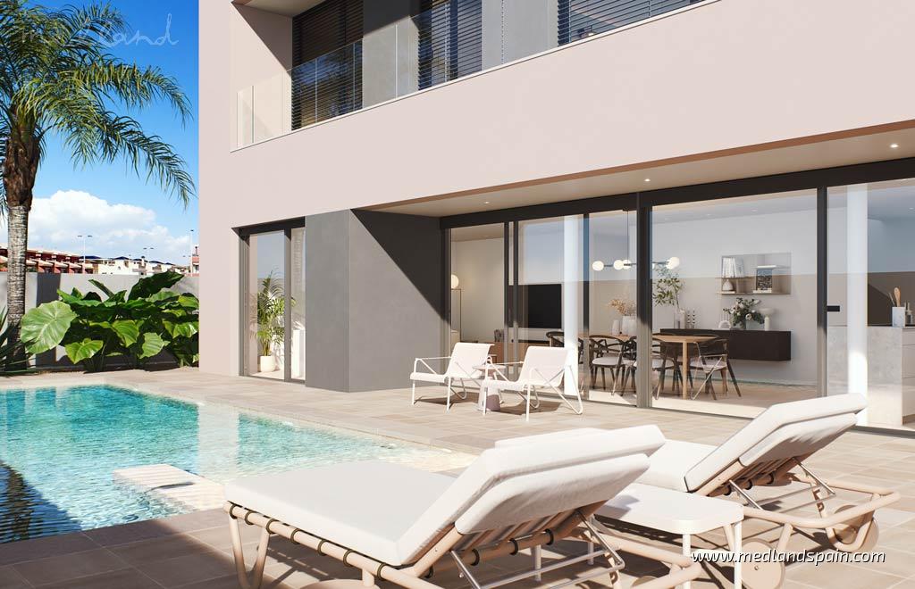 Villa in Pilar de la Horadada, Alicante, Spanien 5 Schlafzimmer, 344 m2 Nr. 108813