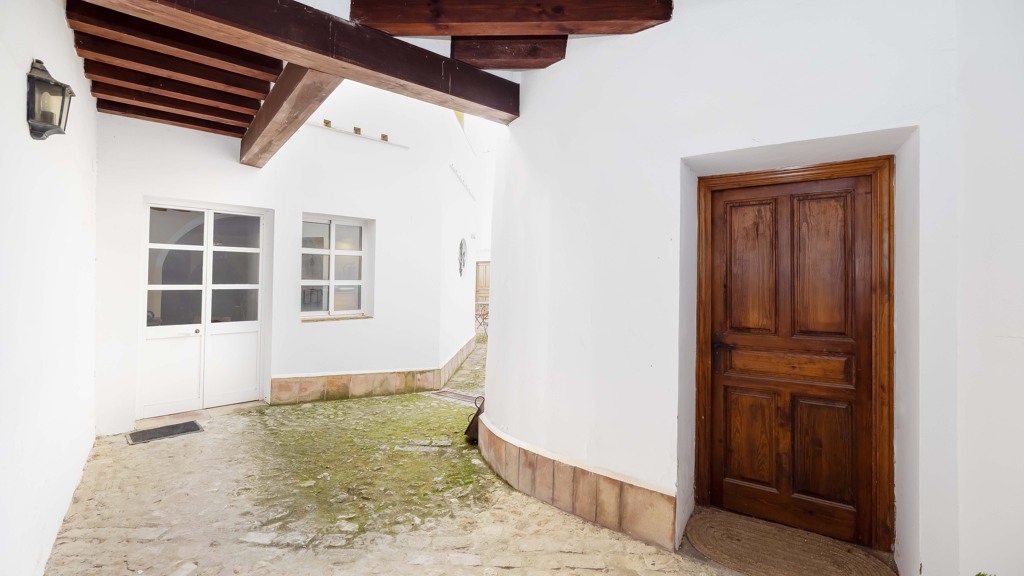 Townhouse in Medina Sidonia, Cadiz, Spain 11 bedrooms, 500 sq.m. No. 107641