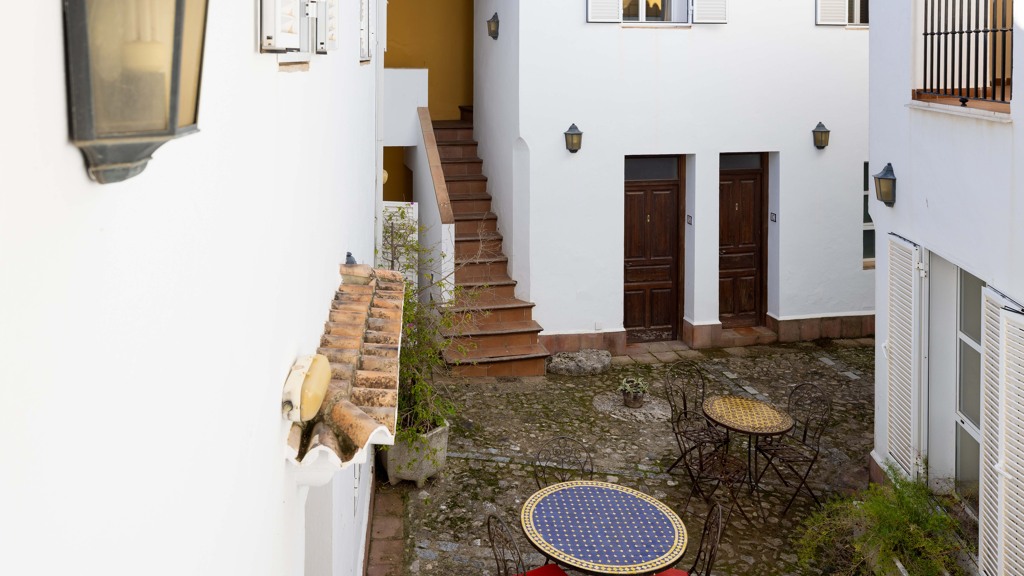 Townhouse in Medina Sidonia, Cadiz, Spain 11 bedrooms, 500 sq.m. No. 107641
