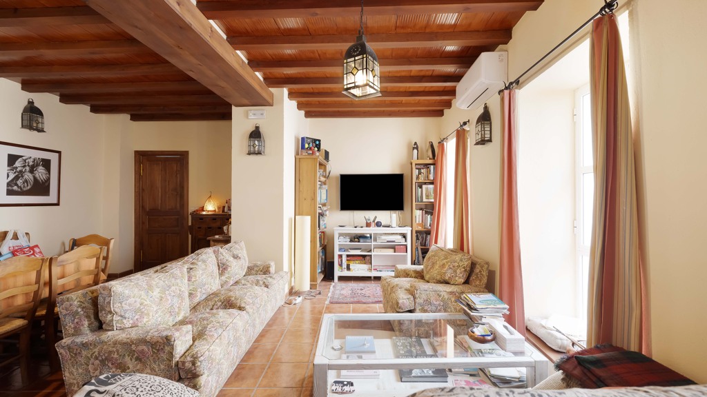 Townhouse in Medina Sidonia, Cadiz, Spain 11 bedrooms, 500 sq.m. No. 107641