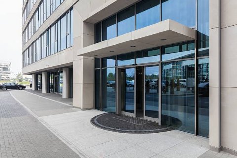 Commercial property in Barcelona, Spain 780 sq.m. No. 101071
